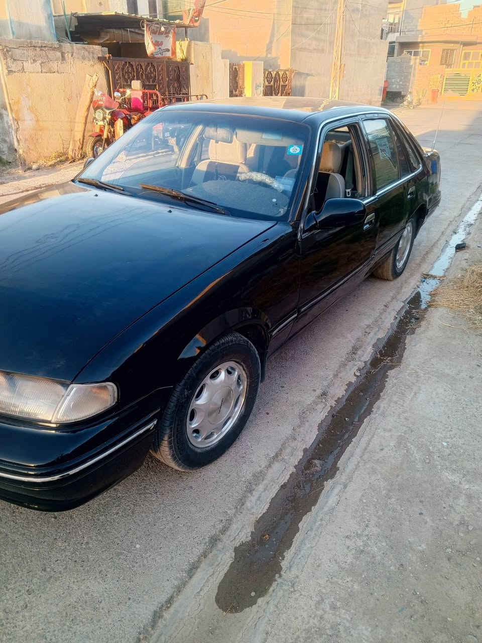 سلام عليكم من رخصت مدير الكروب سياره برنس موديل 1995للبيع ستفسار عل رقم *********** او ***********وبيه وتساب وخاص مفتوح
السعر 32بيه مجال عنوان ديالى الخالص هبهب @
