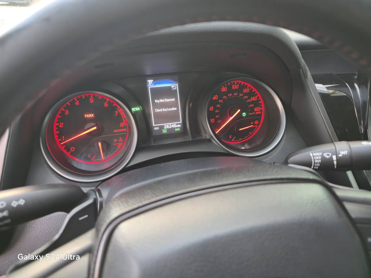 كامري موديل 2023  TRD  محرك 6 افلون
ماشي ٢٦ الف 
بدون صبغ بدون ارباك بدون دواخل بدون تبديل 
تعديل بسيط حافة جاملغ السكن وصبعين تعديل حافة صندوق
رقم سليمانية 
مكانها كركوك موجودة في معرض ديار بكر 
سعر ٢٣٠ 
***********
