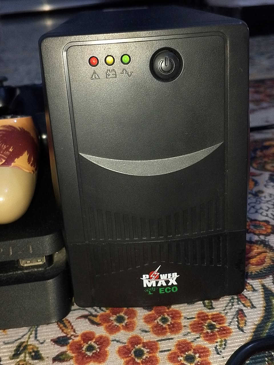 سلام عليكم 
بلي 4 للبيع استخدام اقل الشهر نص تيرا مع 2 جوستك وقرص بيس 21 محدث لل25 مع UBS المكان بغداد


**إذا كنت صاحب هذا الإعلان وتريد حذفه لأي سبب، رجاءا أرسل رسالة إلى الدعم الفني**