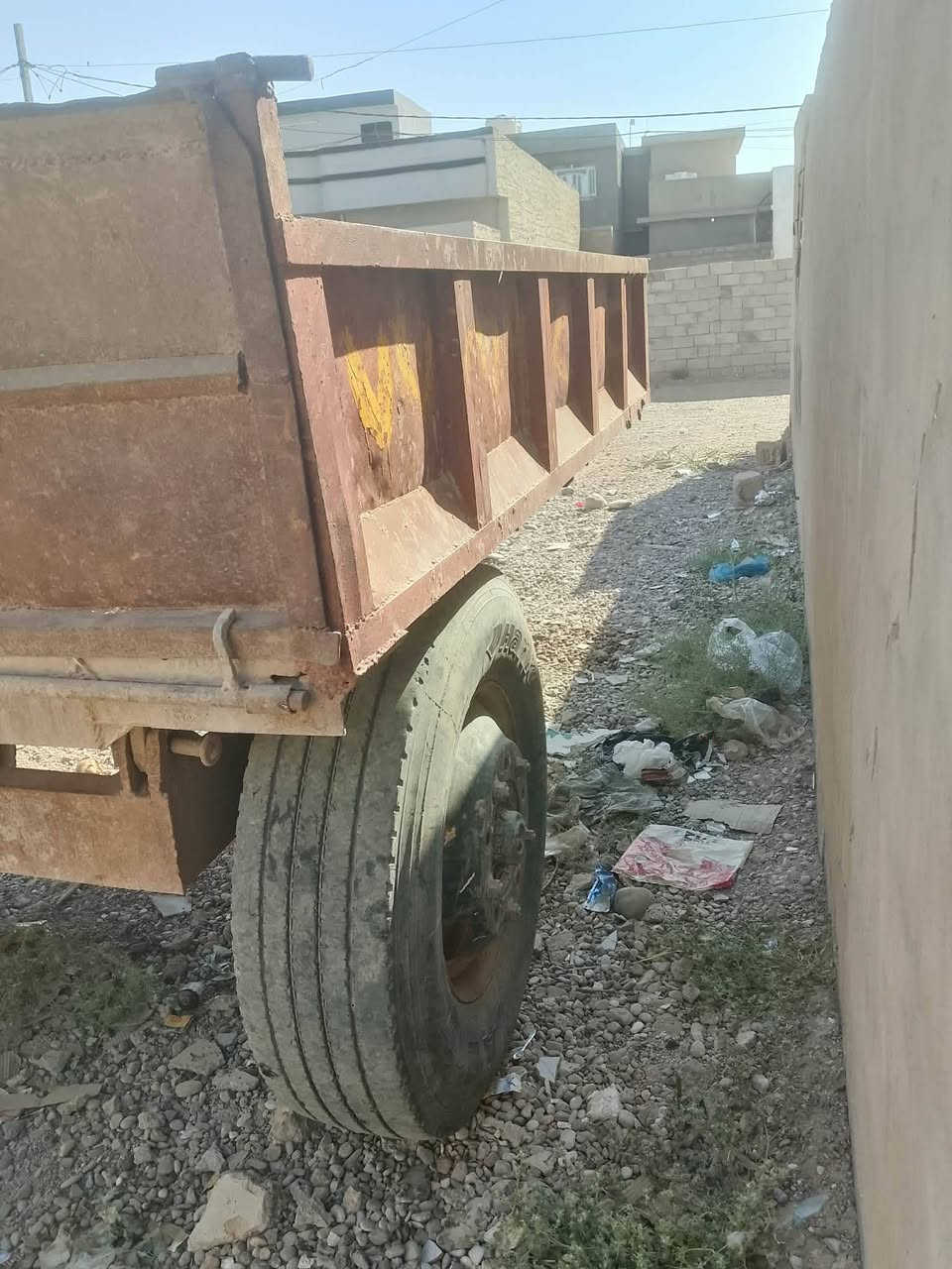 للبيع مكاني كركوك عربانه و3مقطورات ***********؟***********
