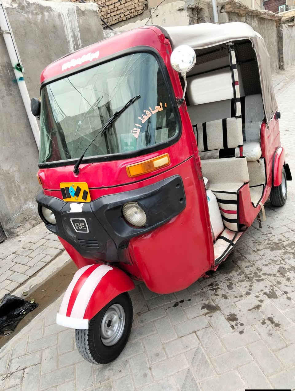 تكتك 18 اوراق المصطفى محرك 20
العنوان الحسينيه 
السعر 4 ملايين
للاتصال ***********
