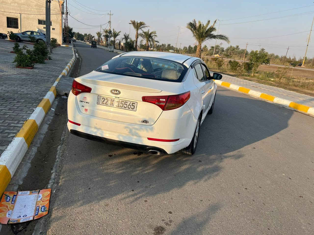 السلام عليكم كيه اوبتيما موديل 2011 خليجيه فول مواصفات ماعدا البنوراما والبصمه السيارة مكفوله من الضربه والتبديل عدا الهلال الخلف صبغ وقبق الصندوگ بس من فوك بي صبغ وباقي السياره مكفوله وجاهزه  من تخم تاير من حداديه مامي خلفي مكينه وكير مكفولات تبريد تدفئه ماناقصها اي شي رقمها أربيل بأسمي مكانها واسط رقم التليفون *********** الرقم الثاني ***********
