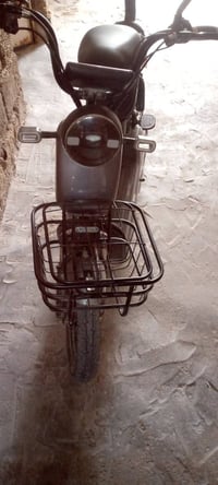 دراجة شحن • ٤ بطاريات • الحريه