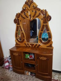 أثاث غرفة نوم • مفروشات