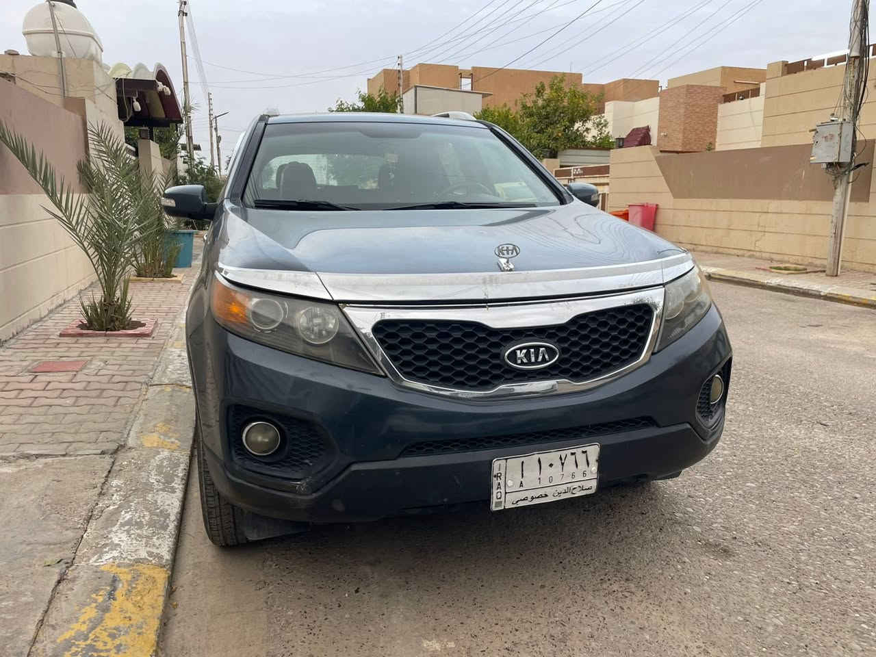 السلام عليكم
لللبيع سورنتو موديل 2011 وارد امريكي 
تبريد تدفئه شغالات 
السياره بيه قطعتين صبغ باب الجنطه والجاملغ الخلفي عكس السايق وبيه اقل الشبر باب السايق 
سعر السياره 125بيه مجال 
مكان السياره صلاح الدين تكريت 
***********
