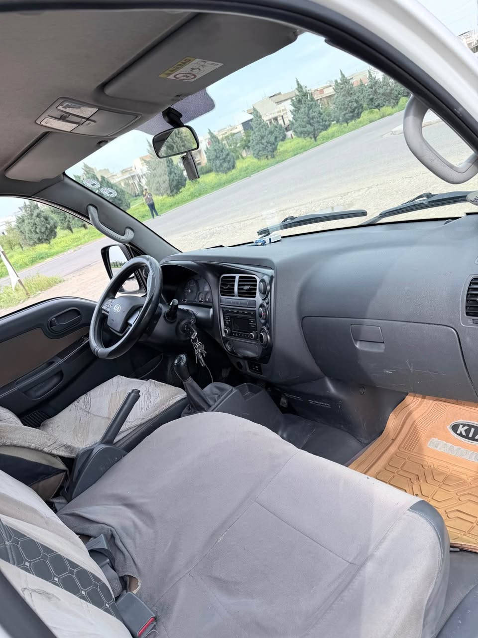 كياء 4000 
موديل 2021
سةنەوى 2031
كاملەجةمجەو جادري لەگەڵە
80000 رۆیشتیە 
0750 742 88 63 Singapore
