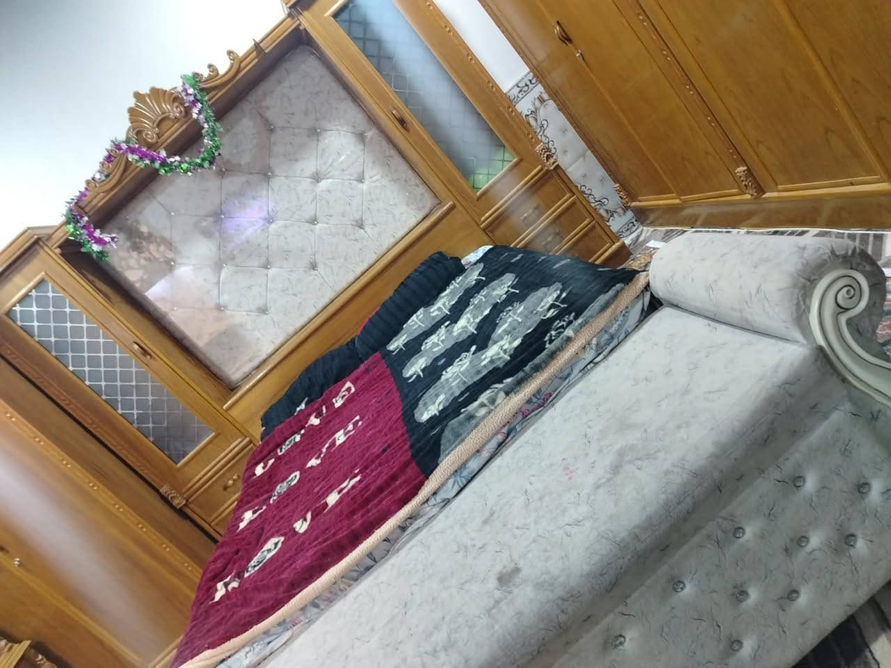 السلام عليكم لغرفه للبيع السعر مليون نص تزكام شغل درجه اول


**إذا كنت صاحب هذا الإعلان وتريد حذفه لأي سبب، رجاءا أرسل رسالة إلى الدعم الفني**