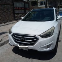 توسان موديل ٢٠١٤ خليجي رقم بغداد  مصبوغه حزام بدون دواخل ولا ايرباك  ب...
