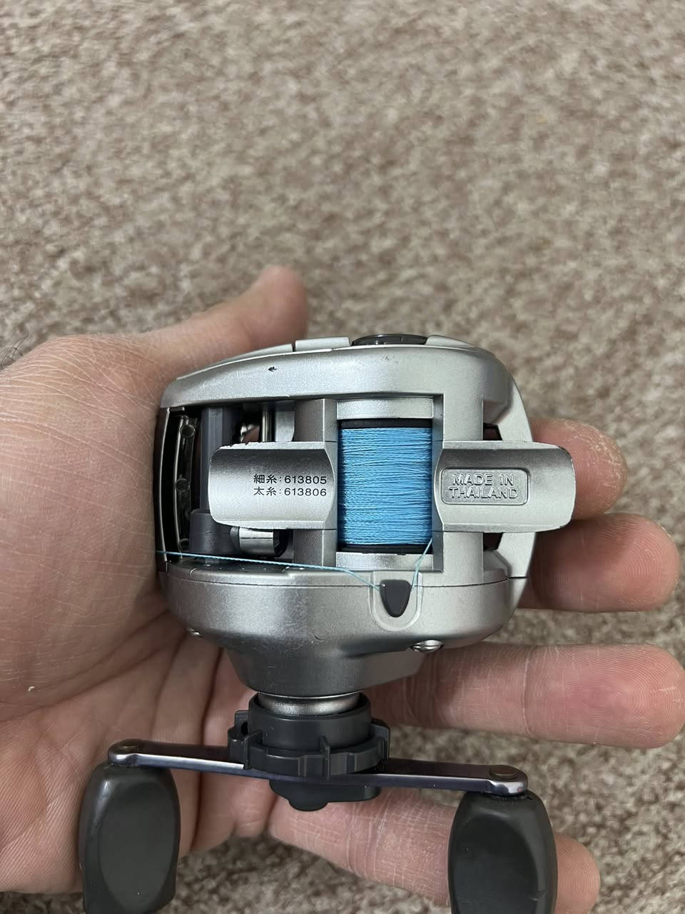 سلام عليكم
مكينه اوفر هيد شركة دايوا اصدار حديث صناعه تايلاند السعر ٢٥ الف
واتساب ***********
