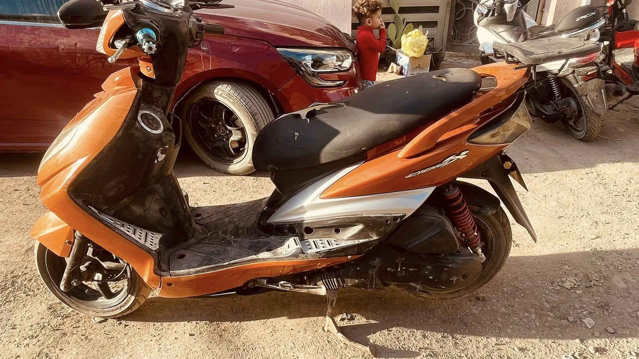 السلام عليكم 
عندي سكنس فحل مزودة بوشه 59 والكور بلادي وحاط لها كلجات رياضي وصالنصه رياضي والبلاد موجودة أريدها مراوس بـ جبلي وإذا دراجتك نظيفه اطيك فرق 
هاذ رقمي واتساب : ***********
مكاني الكاظميه
