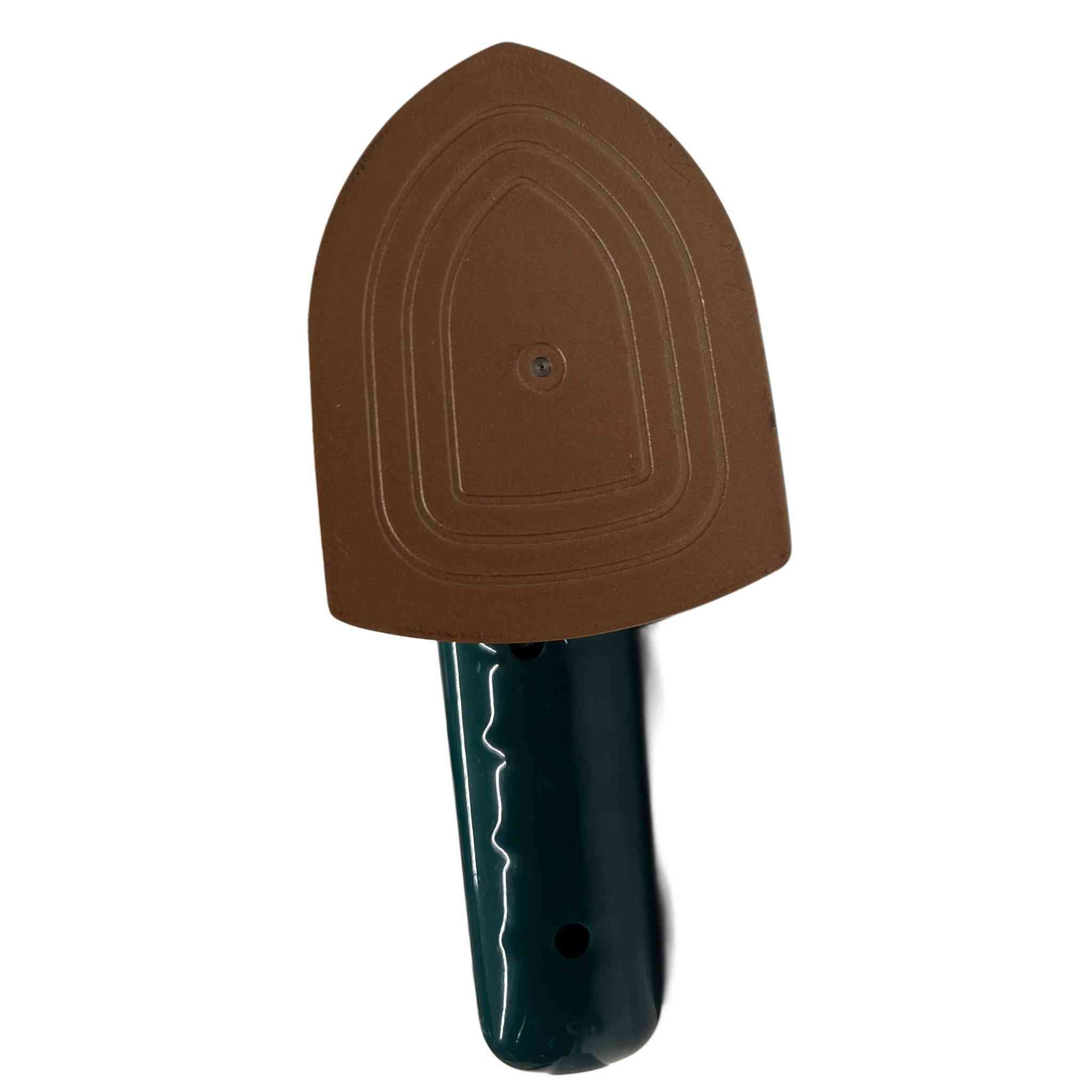 مكواة بخارية محمولة صغيرة "سيلفرز كريست" هي رفيقك المثالي للحصول على ملابس أنيقة أينما كنت.
يجمع بين الأداء القوي والتصميم المدمج ليمنحك تجربة كي سريعة ومريحة في المنزل أو أثناء السفر.

صغيرة ومريحة: بفضل تصميمها بحجم راحة اليد، يسهل حملها وتخزينها في حقيبة السفر أو حتى في الأدراج الصغيرة، مما يجعلها مثالية للرحلات والسفرات السريعة.

كي جاف ورطب: يمكن استخدامها للكي بالبخار أو الكي الجاف، مما يوفر المرونة اللازمة للتعامل مع مختلف أنواع الأقمشة.

لوح من التيتانيوم: تتميز بقاعدة كي كبيرة وناعمة مصنوعة من التيتانيوم، توفر توزيعًا متساويًا للحرارة وتنزلق بسلاسة على الأقمشة دون الإضرار بها.

مقبض مُصمم هندسيًا: المقبض المريح يضمن قبضة مريحة وتحكمًا سهلاً أثناء الاستخدام، مما يقلل من إجهاد اليد.

تسخين سريع: تسخن المكواة بسرعة، مما يوفر لك وقتًا ثمينًا عند الحاجة إلى كي مستعجل للملابس.

الجهد المقدر: 220 فولت

التردد المقدر: 50 هرتز

الطاقة المقدرة: 30 واط

هذه المكواة توفر حلول كي فعالة وعملية، وتضمن لك مظهرًا أنيقًا في أي وقت وبأقل جهد ممكن.


**إذا كنت صاحب هذا الإعلان وتريد حذفه لأي سبب، رجاءا أرسل رسالة إلى الدعم الفني**