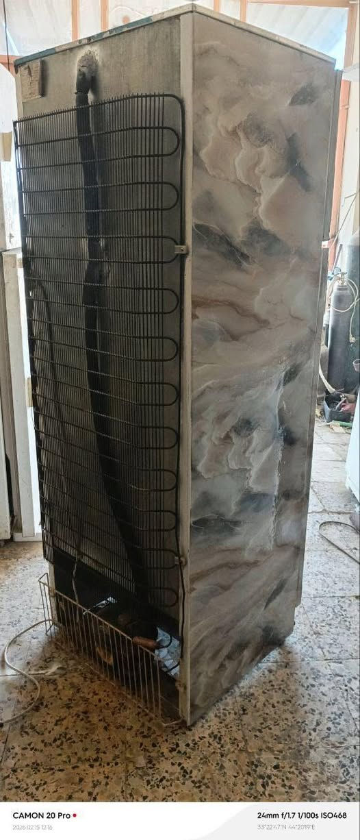 ثلاجه كريازي بابين مستعمله للبيع
الثلاجه مبدله فريزات وبواري كله جديد وانطيك ضمان بيهن ماطورها الأصلي ما مبدل الثلاجه معروضه بسعر ٢٠٠ الف وبيها مجال


**إذا كنت صاحب هذا الإعلان وتريد حذفه لأي سبب، رجاءا أرسل رسالة إلى الدعم الفني**