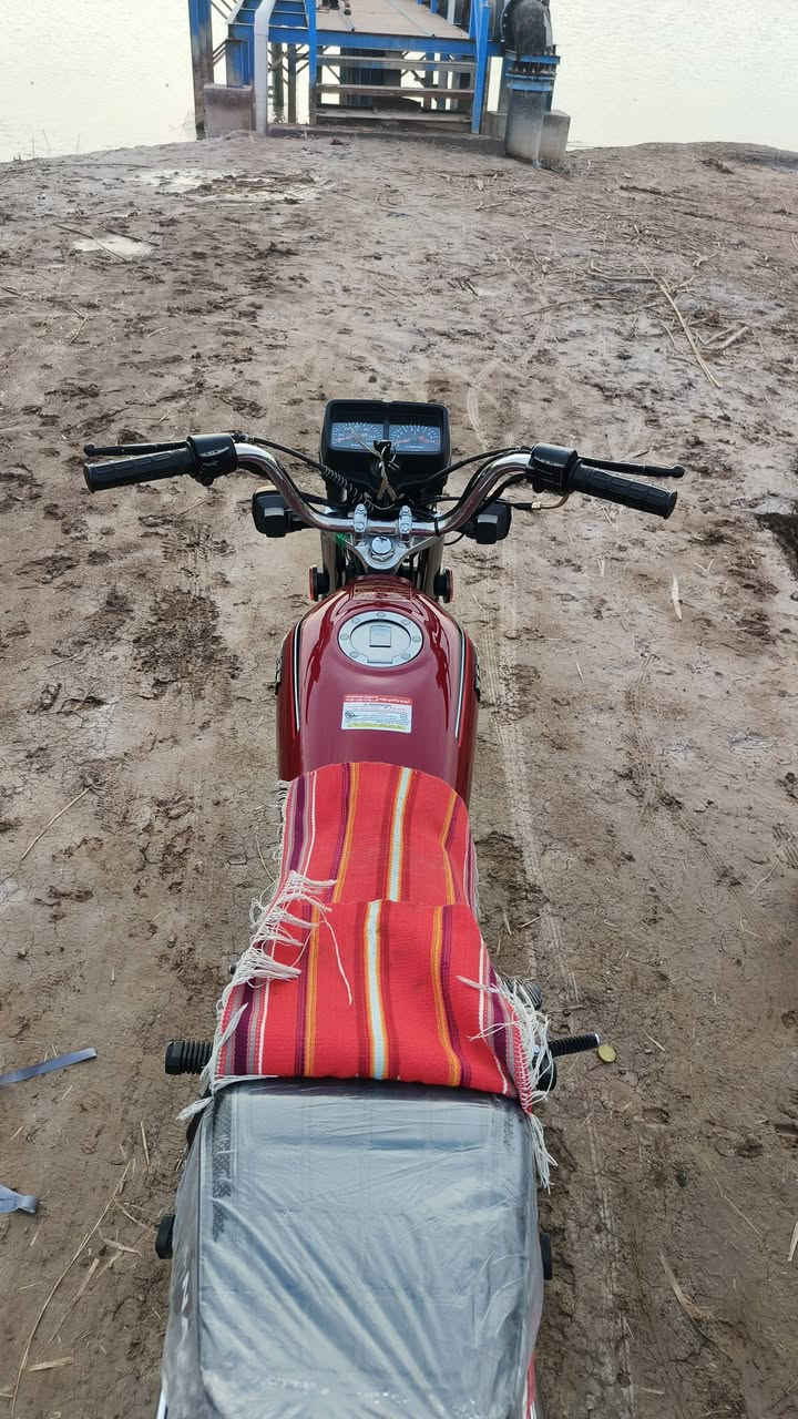 سلام عليكم دراجه للبيع شاصي MKZ اوراق اصولي مديل 14 مداور ثاني  يوم سعر راسل وبخدمتك


**إذا كنت صاحب هذا الإعلان وتريد حذفه لأي سبب، رجاءا أرسل رسالة إلى الدعم الفني**