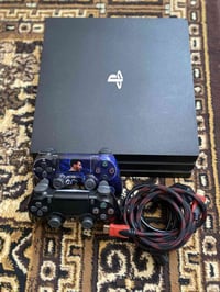 PS4 PRO  🟢 غير مفتوح ولا مهكر   🟢جيوستك 2 اصلية وكوبي   FIFA 22 (بدون ...