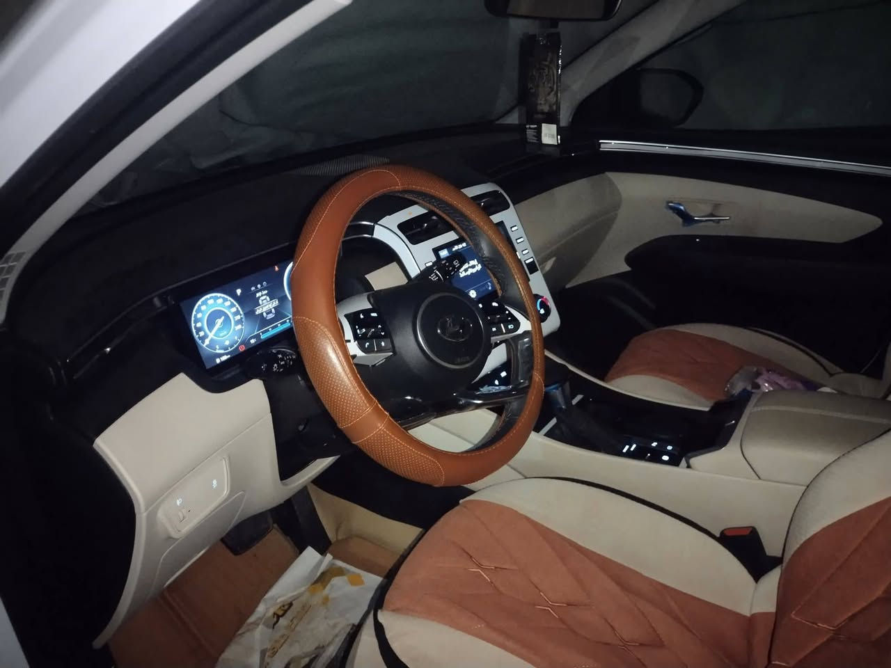 السلام عليكم
للبيع
توسان خليجي
موديل 2023
رقم أربيل دولي / تحويل مباشر
مكفوله كفاله عامه
كير محرك شرط
ماشيه 9 KM
شاشه كبيره 
مكان السياره صلاح الدين / العلم
السعر225 وبيها مجال
الاتصال على الرقم
***********
