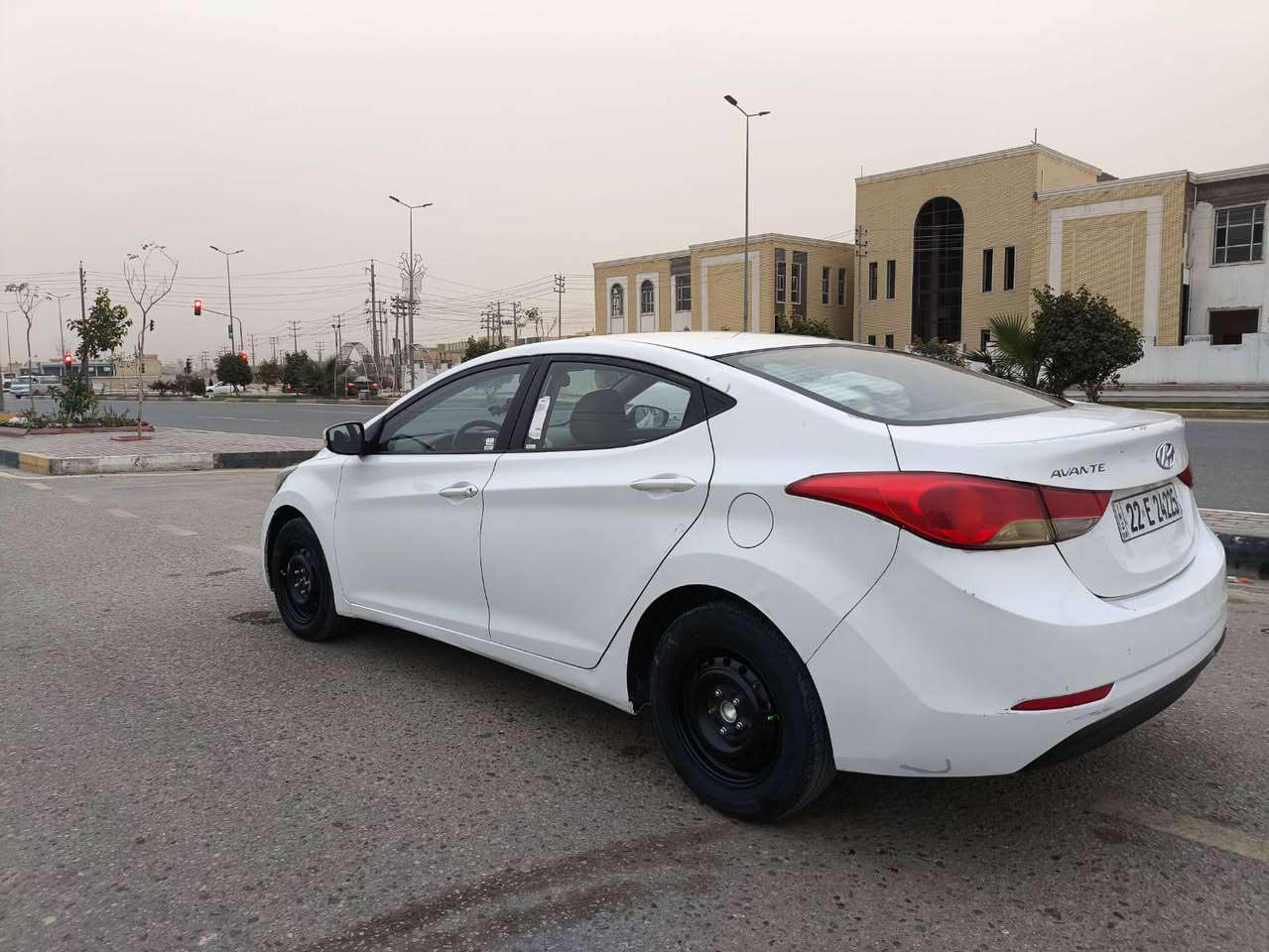 للبيع الانترا 2012 خليجي رقم اربيل سنويه وهزه ورقم جدد بسم عربي تحويل مباشر محرك 1800 جاهزه من كلشي بيها جاملغ خلفي مبدل وجاملغ امامي السعر 80 وبيها مجال بسيط مكاني كربلاء للاستفسار ***********
