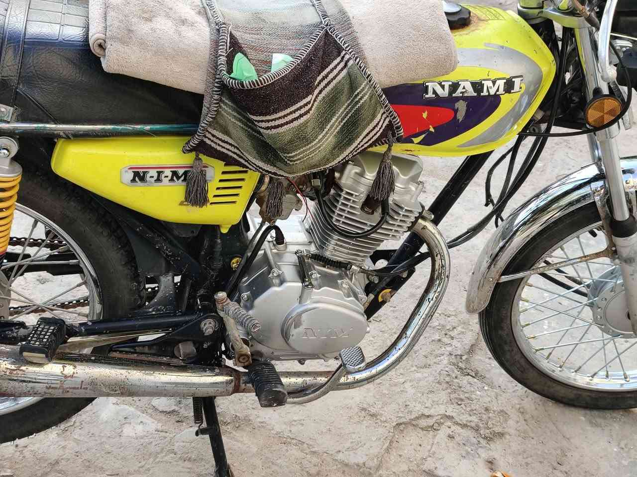 السلام عليكم دراجه لبيع نامه امتياز  مديل 2023دراجه نظيفه حلو محرك ما مفتوح الكهربايات كامله اوراق سكنر  السعر 525 بيه مجال مكان كربلاء الإبراهيمية الحسينيه وشراي يتصل ***********
