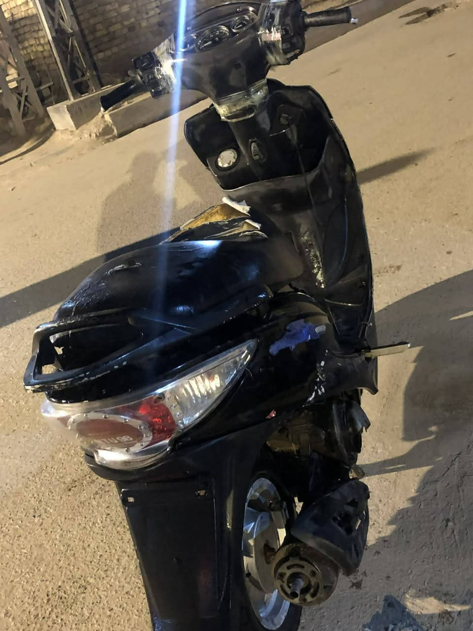 سلام عليكم 🩵
جير فور مفتوحه للبيع شغاله سلف هندر 🥇👍🏼
كهربائيات شغاله لايت بك لايت دشبول شغال 👑
نقص باتري فقط المكان ناصرية مركز 🌿
السعر 200 وبيه مجال حك جيه 👍🏼
رقم راعيها.***********
