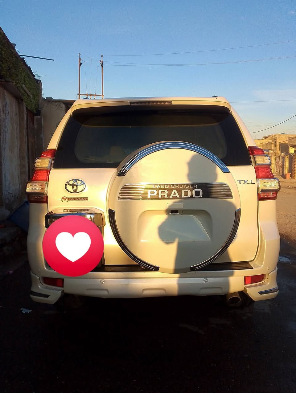 السلام عليكم تيوته برادو مديل 2014 احله من الصور  تبريد 3 قطع تحكم استيرن ثلاجه مسجل شاشه بصمه 7 راكب مكينه وكير شرط الفحص تخم تأير جديد 6سلندر سعر 300 عنوان بغداد حيور رقم الهاتف ***********
