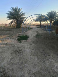 للبيع جادر بس حديد وجادر ثاني غراضه كامله 21متر  وكراسي 350 للبيع وطبل...