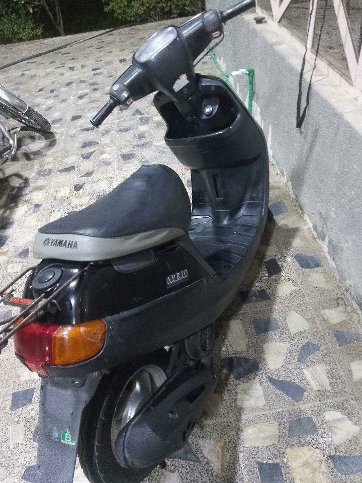 دراجه بطه ياباني ٦٠ للبيع كلشي شغال السعر خاص رقم الهاتف ***********
