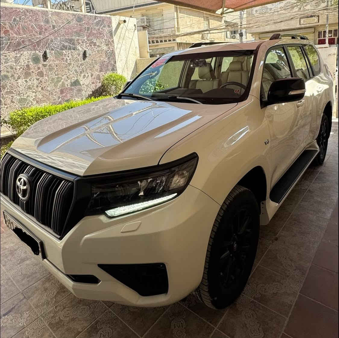 برادو 2023
ساز فول مواصفات
بلاك txs ضمان شركة مكفولة صبغ او بارد بحالة جيدة جدا بصمة سلايت محرك 4000 تشغيل عن بعد عداد المسافة 55 الف كم كراسي جلد وكهرباء 7 راكب هوك خلفي تبريد لمس مري شفط وباقي مواصفات المعروفة
 مكاني المنصور
      
***********
