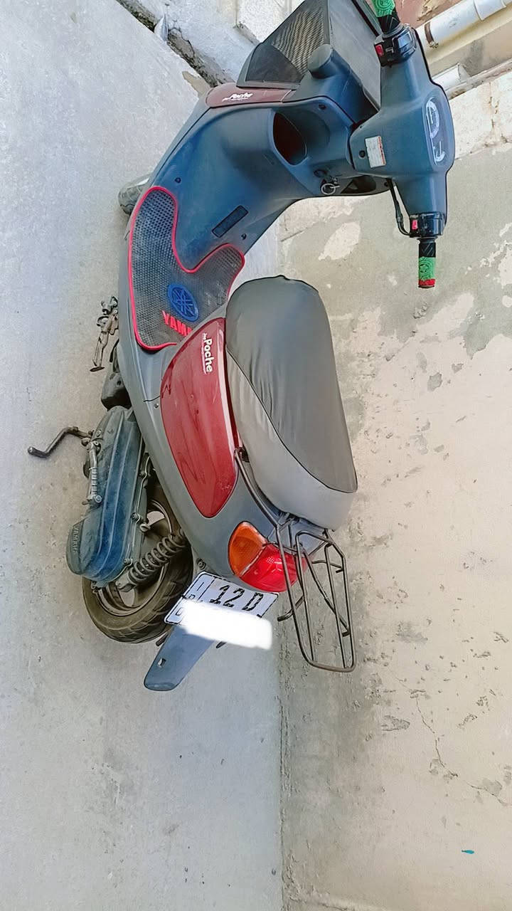 السلام عليكم شباب عندي هذا الماطور 🛵
((مرقم وكامل شرط التحويل🪪 ))
 وضع شركه 
درع الاصلي ماله ما تصرف عليه ولا ربع 
وايرمنيه شغاله شرط سلف اشاير القفل اكسن قفل ستيرن يعني ماطور جديد 
شراي اتصل على الرقم ***********

