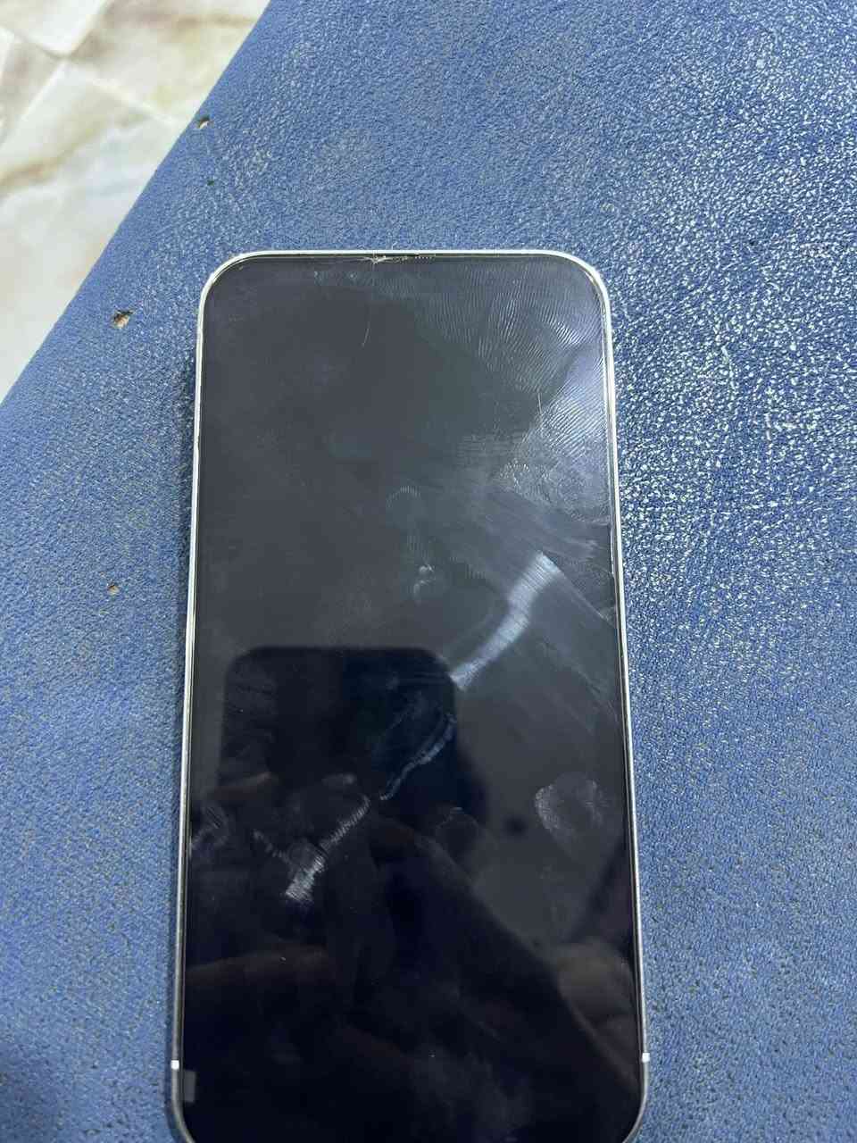 13برو ماكس
بطاريه 94بلاد 
***********
