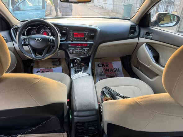 السلام عليكم
كيا اوبتيما موديل 2011 خليجي 
كفاله  عامه حتى الدعاميات من الصبغ والتبديل
عدة بارد بسيط 
نص مواصفات 
كشن كهرباء 
كشن خزن ميموري 
كامرة دوارة 
قطعتين تبريد 
تبريد بيانو 
شفتات ستيرن 
تحكمات ستيرن 
مري شفط 
داخل لونين 
صاج ملكي 
يدات نيكل 
وبعد مواصفات اخرى 
السعر 128وبيها مجال بسيط 
الموقع بغداد 
الإتصال ***********
