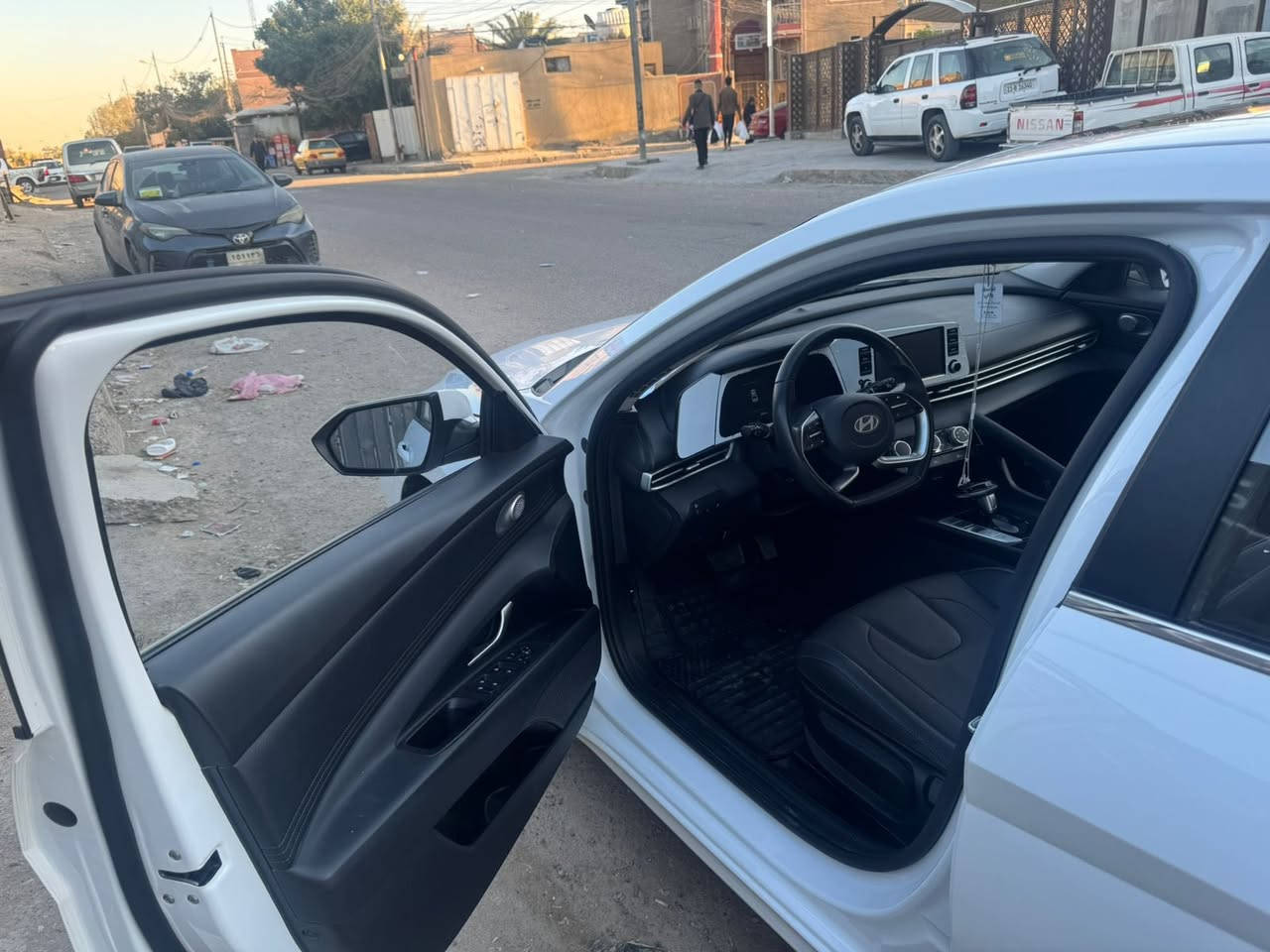 السلام عليكم
النترا للبيع موديل 2024 فول مواصفات تجميع صيني وارد خليجي مكينه 1500 دبل نوزل السياره نضيفه. 
السعر 145 وبيها مجال
للاتصال ***********
السياره متواجده الصبح باب الشرجي. او ورا العصر بالشعب
