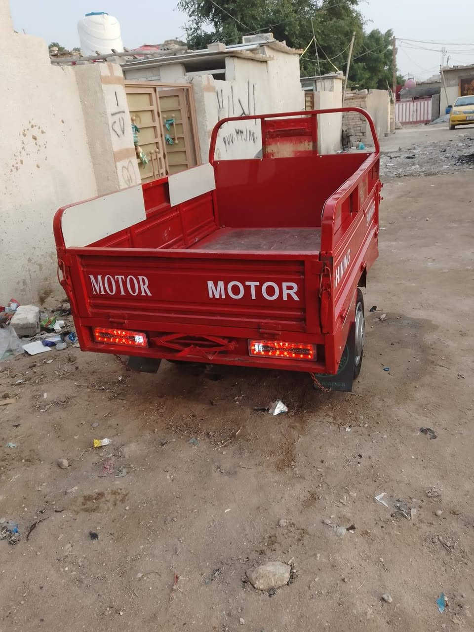 ستوتة للبيع شغاله مكفولة من دعامية الدعامية 2016باسمي تحويل ثاني يوم العنوان كربلاء المقدسة حي العسكري سعر 1،400 بيها مجال ***********
