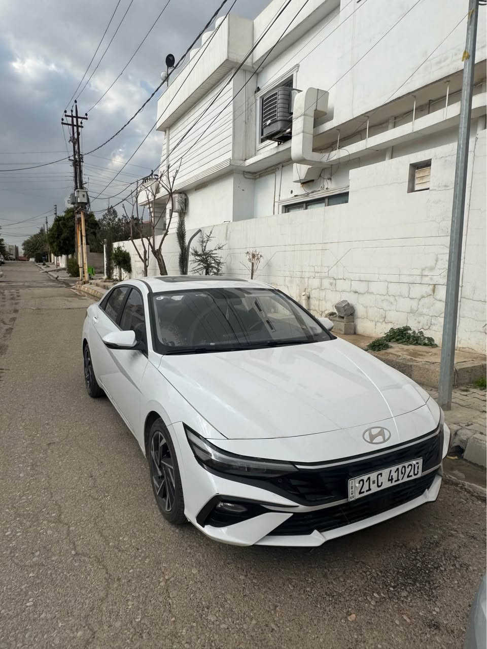 ئەلەنترا. ٢٠٢٤ کلین تایتل 
سەیارەکە لەکەرکوکە کۆبۆنی بەنزینی هەیە 
بەناو خۆمە تەنها دو شوختی پیوەیە 
فول مواسەفاتە ٤٠ هزار رۆشتوە. كركوك, العراق


**إذا كنت صاحب هذا الإعلان وتريد حذفه لأي سبب، رجاءا أرسل رسالة إلى الدعم الفني**