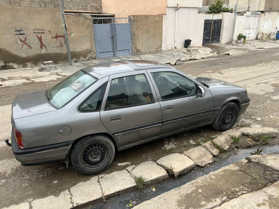 ‏أوبل فيكتر للبيع
محرك 16 ‏ قايش عريس 

موديل 1991

رقم اربيل 

‏سنوية جديد 2028

سعر 40$￼￼￼رقم تلفون***********
