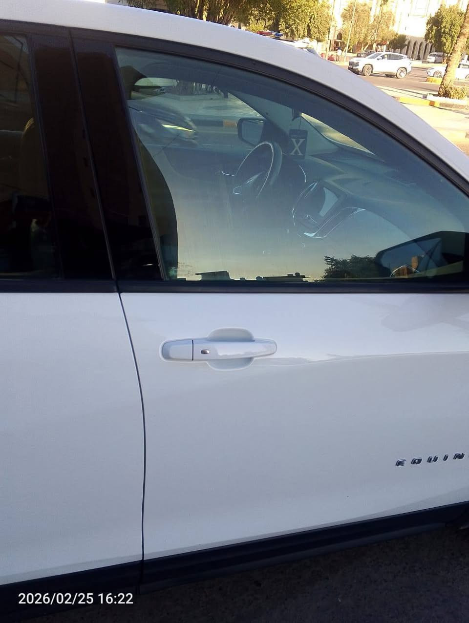 كوينكس شوفر موديل 19
 وارد امريكي
 ضرره كلش بسيط جاملغ امامي ومصلح نفسه ومصبوغ 
اربع ابواب بصمة
 قطعتين تبريد
 بصمة تشغيل 
مكينه 1500 
سايد بريك بصمه
 كير اوتوماتيك+ عادي
السعر ١٥٠ بيها مجال حك الجيه


**إذا كنت صاحب هذا الإعلان وتريد حذفه لأي سبب، رجاءا أرسل رسالة إلى الدعم الفني**