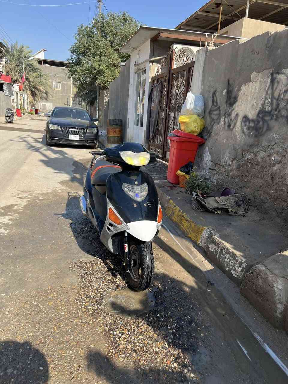 السلام عليكم سازوكي للبيع شغاله من الطول للطول كهربائيات سلف كلشي شغال والنظافه كدامكم تواير جدد باتري جديد كل غراضها جديده الياخذها مايتعب مفتوحه فقط ولفات بيها سعر 550 وبيها مجال مكاني قرنه شرش هـ ***********
