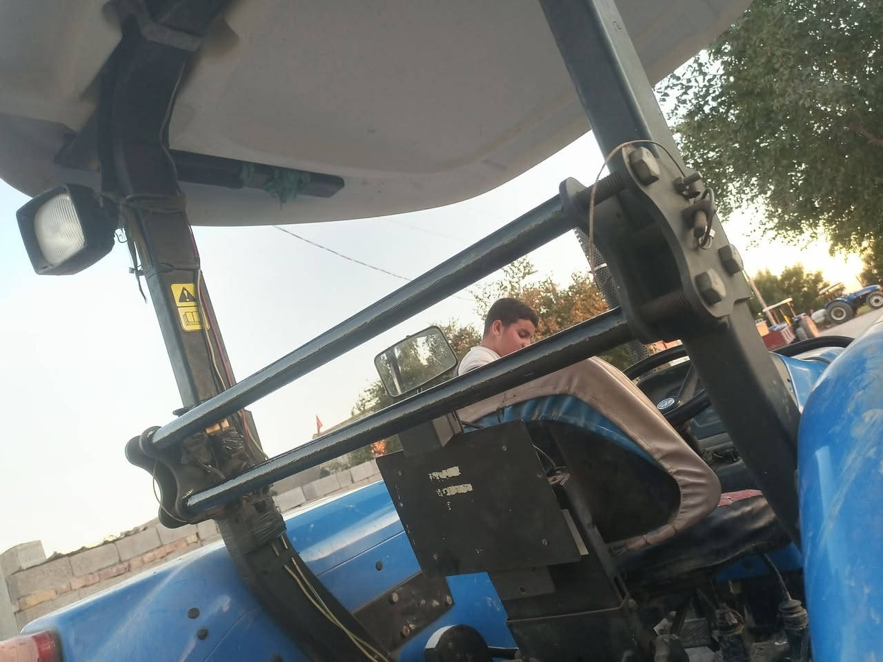 يتوفر لدينا 
محجرات ورباطات قماره 
ودواسات لحمايه الجاملغات من الفطر
 وحمايه الصالنصه من الاهتزاز
يوجد توصيل لجميع محافاظات العراق 
للتواصل والاستفسار الاتصال 
***********
