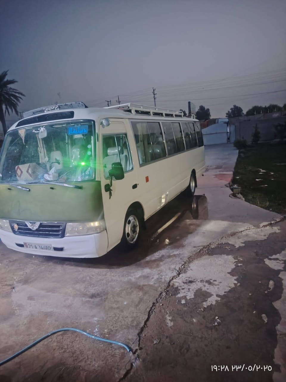 سلام عليكم كوستر 2014 كامله سيبايه وكشنات عصام ودرع موجود صدر جديد قبل شهر فاتحه 4وياله فاتحهن كير مكينه اكسن تخم تاير كامله السياره كبل للشارع بيه بس الجتف طخه ومعمره والباقي كفاله عامه وصور ضربه موجوده بلمنشور بسمي سياره تحويل ثاني يوم مسجله خط وبحث سعر 290وبيه مجال   الستفسار ***********
