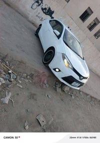 كورلا للبيع موديل 2016 رقم ذي قار دولي بسمنه سنويه لل 30 حادثه جاملغ و...