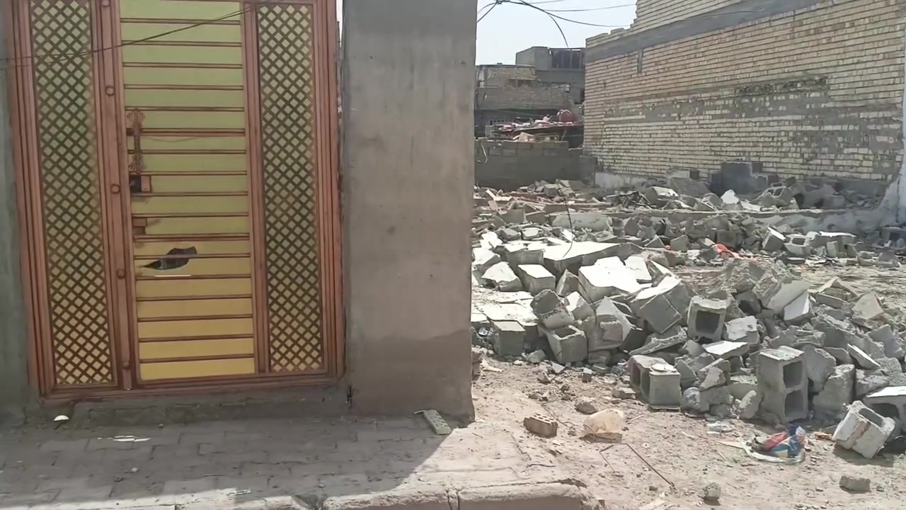 يا الله السلام عليكم ورحمة الله وبركاته 

كاع 600متر من ضمنهن مضيف 100 متر ركن مقابل حسينيه للشيخ وهاب فرع الشهيد محسن علي الزيداوي التواصل خاص لو على الرقم ***********
