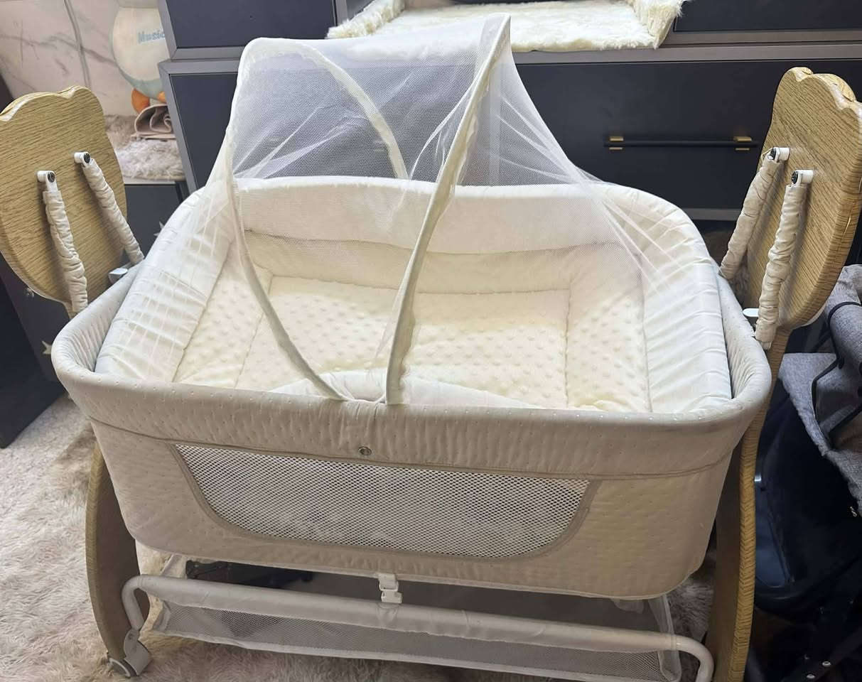 السلام عليكم اغراض طفل مستعمل شي قليل واكو بيهم غير مستعمل باسعار مناسبه ويوجد توصيل


**إذا كنت صاحب هذا الإعلان وتريد حذفه لأي سبب، رجاءا أرسل رسالة إلى الدعم الفني**