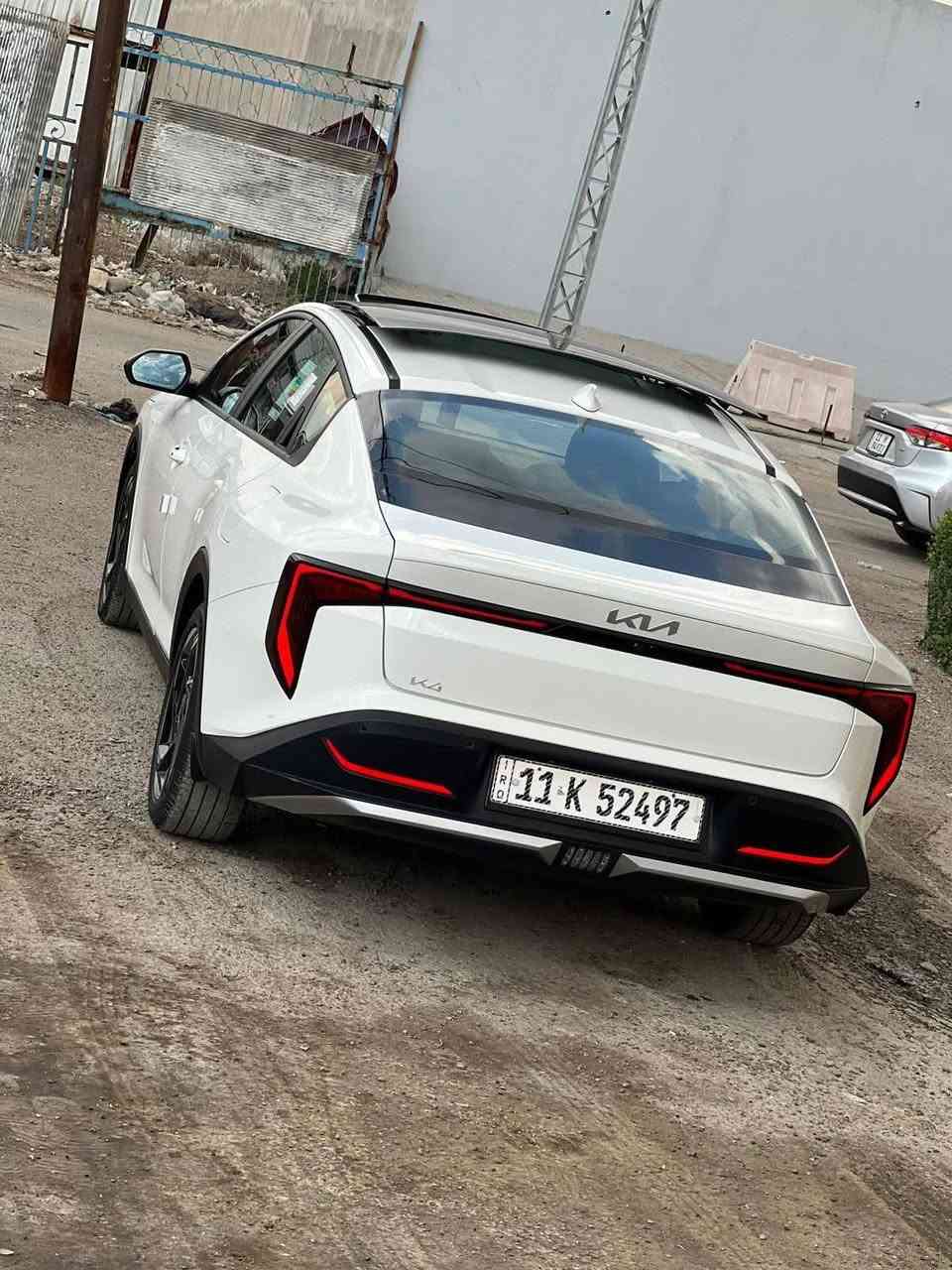 السلام عليكم كيا K4  ٢٠٢٥ خليجي شركة اكدال كفاله عامه عله وضع الشركه مكفوله من صبغ وفتح وتبديل وبارد وشخوط ول سونار موضح سياره جديده احله من لصورورو
فول مواصفات 
بانوراما + بصمه + بصمة ابواب + داخل جلد قرميدي + كشن كهرباء + مود درايڤ + رادار امامي + حساس امامي + حساس خلفي + اناره داخليه بل دشبول ول بيبان بلادي + تبريد قطعتين + مري شفط + اشاير بل مري + مخرج شحن تايب سي + لد امامي + لد خلفي + فول تحكمات + شاشه متصله تجتيل + وباقي لمواصفات لمعروفه
ماشيه ٣٢ كيلو 
مكينه ٢٠٠٠ 
مكان السياره الكراده 
بيع سريع
للسياره. ***********
