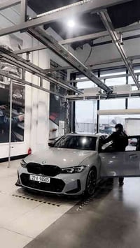 BMW340M 2023  !!للبيع مزودة ماشية34mi   فول مواصفات  خمس كامرات محيطية...