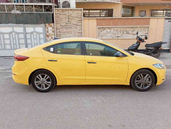 هونداي النترا موديل2017 وارد امريكي صور الحادث بالمنشور مرفقه
مكينة گير حدادية تبريد على الفحص
حجم المحرك 2000 دوش المرغوب لا تبخير ولا تنقيص   
تحكم ستيرن
شاشة 
كامره دواره 
داخل لونين
تدفئه تبريد 
لايتات زنون 
مكان السيارة بغداد
رقم دولي بغداد تحويل ثاني  يوم  مصفره هيئه وغرامات
سعرها128ورقة بيها مجال
أي استفسار***********
