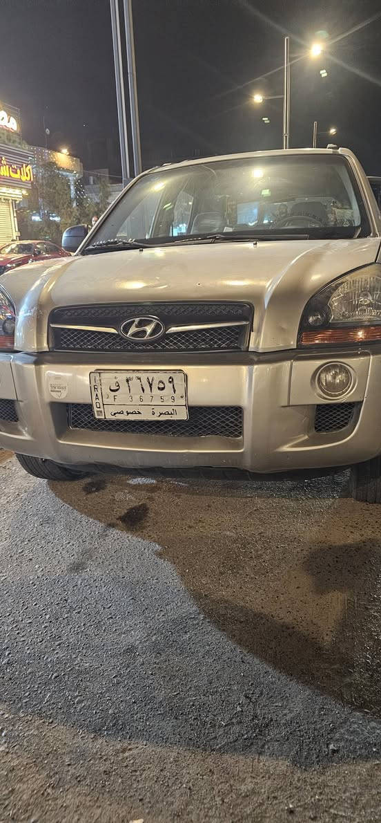 السلام عليكم توسان 2009 لبيع خليجي
محرك 2000 مكينة كير تبريد حداديه كلهه جيدة رقم بصرة تحويل سنويه 2028 سعر 100 يعني دفتر بيهه مجال قليل سيارة كفاله بيهه صباغ فقط جاملغ الأمامي العلوان بصره رقم ***********
