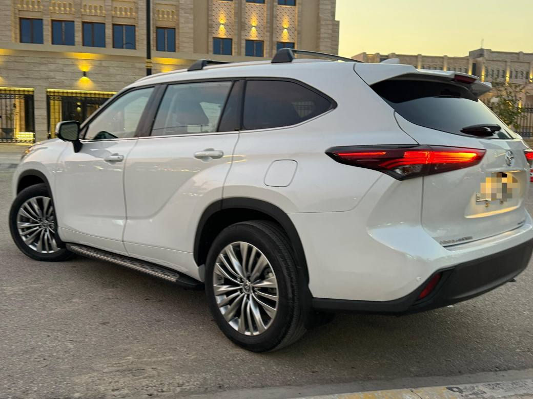 السلام عليكم 
أرجو اتصل على صاحب السيار
هايلاندر موديل 2024
بلاتينيوم فول الفول 
بجم كبس 
وارد امريكي 
جاملغ خلفي بي بارد
جنطه امبدل 
والباقي مكفول 
السعر  راسل صاحب السياره 
اتصل على صاحب السياره وتدلل 

عنوان كربلاء ‏‪***********

*********** 
واتساب موجود كربلاء, العراق
