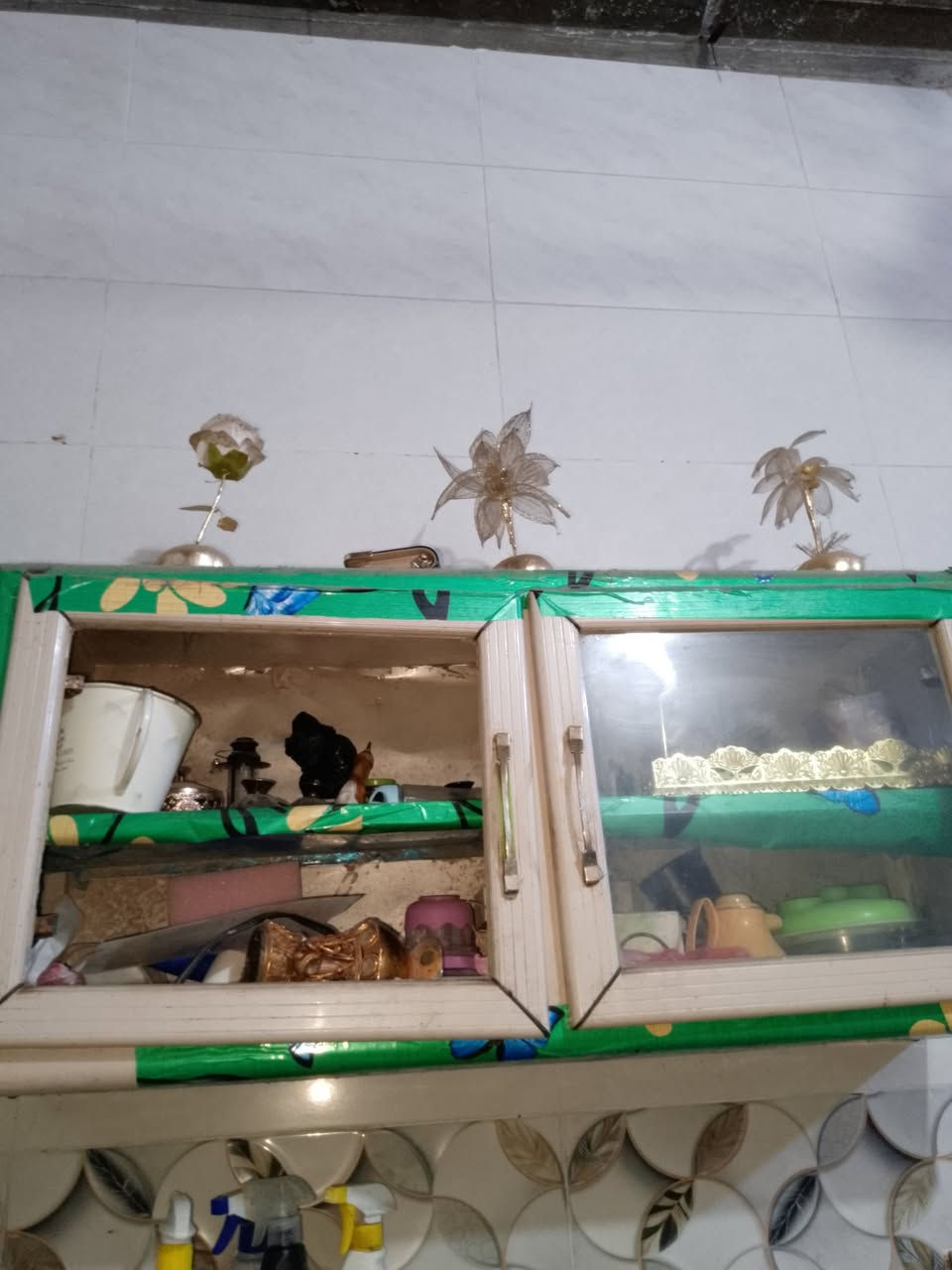 اغراض نضيفة منزلية للبيع المكان كربلاء ***********
