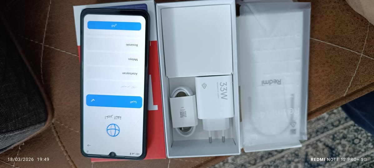 السلام عليكم اخوان هاتف شاومي ريدمي redmi C14 ذاكرة 256 ورام 8 جدا جدا نظيف اخو الجديد لون اسود ملحقات ممستخدمه بالكارتون السعر 125 سعر نهائي  
مكاني بغداد 
***********
