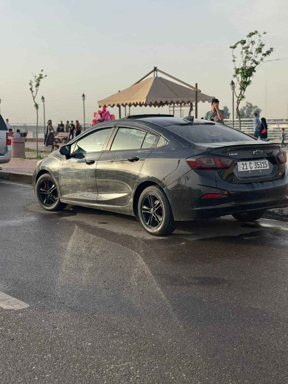 السلام عليكم 
Chevrolet Cruze2017
14Turbo
شوفرليت كروز ٢٠١٧
اLT2فول مواصفات 
المواصفات
1-فتحت سقف 
2-تحديد سرعة
3-شاشة كارب بلي 
4- خمس بصمات 
5- دخول ذكي
6-اشارة ترحيب 
7-كاميرة دوارة 
8-تشغيل عن بعد فقط تسوي حساس التاير تسوي
9-لايت زينون
وبعد بيها مواصفات هواي جنايها يعرف شنوLT2
محرك 14Terdo يعني صاروخ وبنفس الوقت صرفها قليل بل بانزين واقتصادي وشرط تفول عادي وتشغل تبريد مسويلها برمجة كاملة 
كير محرك جيك فيتر
ماشيه180km

ضرر بوند وباب السائق بدون اي داخل 
ضرر سطحي واعتقد الجاملغ مبخوخ بس بدون قطره معجون 

 جاااهزه على حبه ونص
 الطخم جديد 
السياره جاهزة تبريد كهربائيات كلها جاهزه
فقط حساس تاير 
كوبون بانزين الكتروني 
باسمي تحويل مباشر 
لمعرفة السعر100وبيها مجال لطيبين
 الاتصال على الرقم ***********
او مراسلة الصفحة
