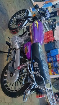2025 اوراق سعرها 900 بصمتين وسويجين كفاله عامه مكينه 200cc 07731026453...