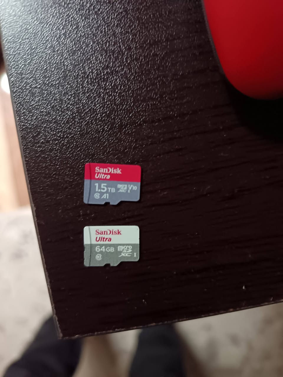 السلام عليكم نينتندو سويج
وياها ٢ ميموري واحد تيرا و نص
بيها ٥٣ لعبة
وميموري ثاني بيها نظام اندرويد

ويا يدتين اضافيات

شاحنة و دوك 

للتواصل  ***********
